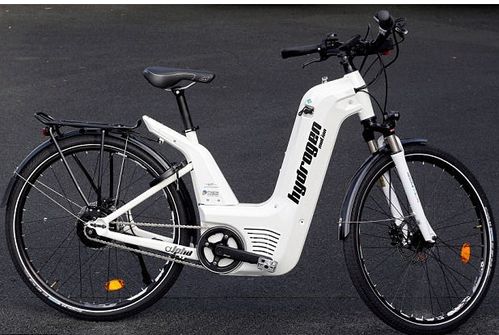 電動車要被取締 首輛阿爾法自行車誕生,8塊能跑100公里